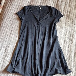 Z Supply navy Short Sleeve Dress Tee